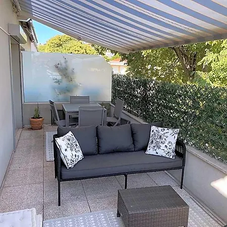 Apartman Le Ponteil *